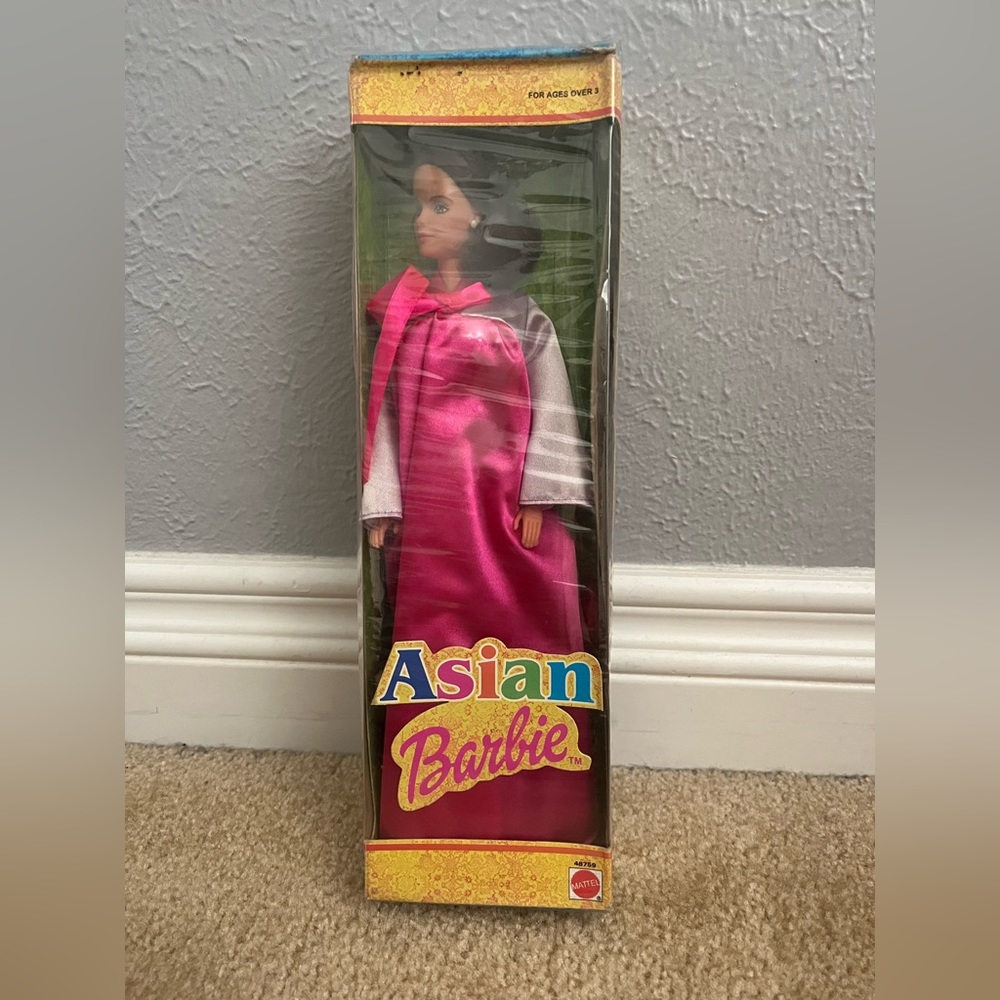 2002 Asian Barbie (Korea)